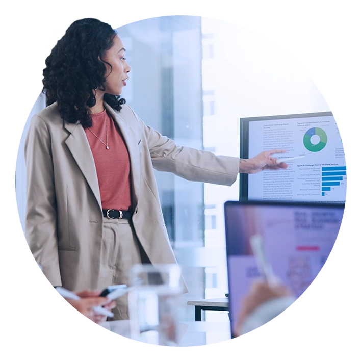 BSC consultant explaining financial strategy to client